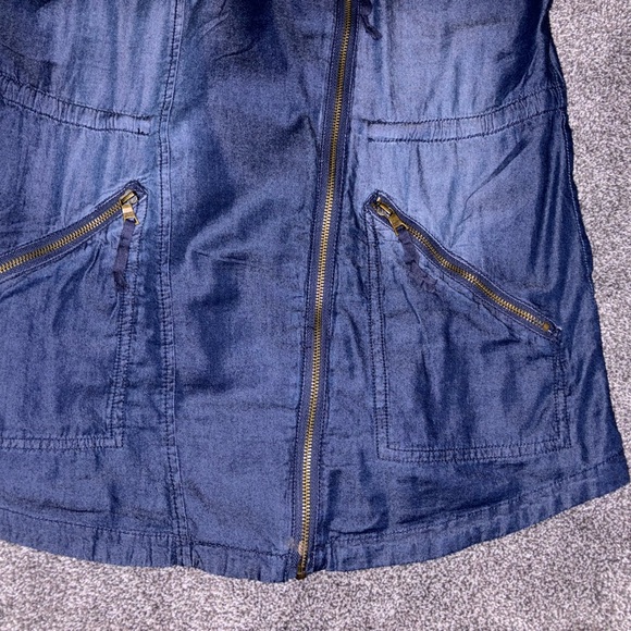 MAURICES DENIM VEST— (MED) - Picture 5 of 12